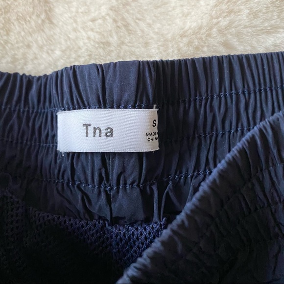 Aritzia TNA Boyfriend Track Pant Starboard Navy Size Small - Picture 8 of 11
